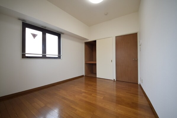 コロネード春日の物件内観写真